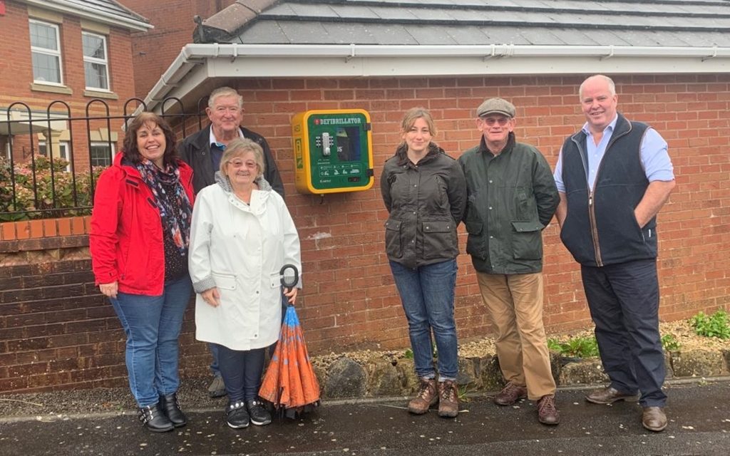 Lifesaving defibrillator installed at Rhoose Point