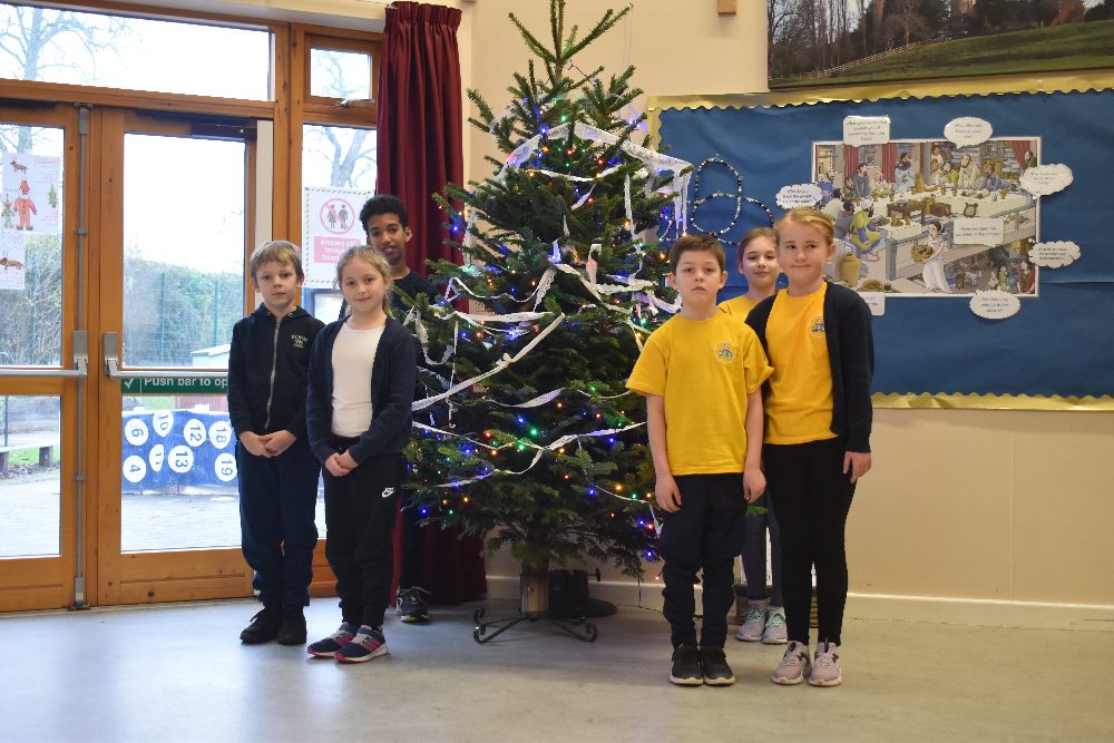 Tarmac spreads early festive cheers with tree donations