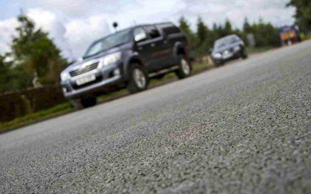 Nottinghamshire road trials sustainable new rubber surface