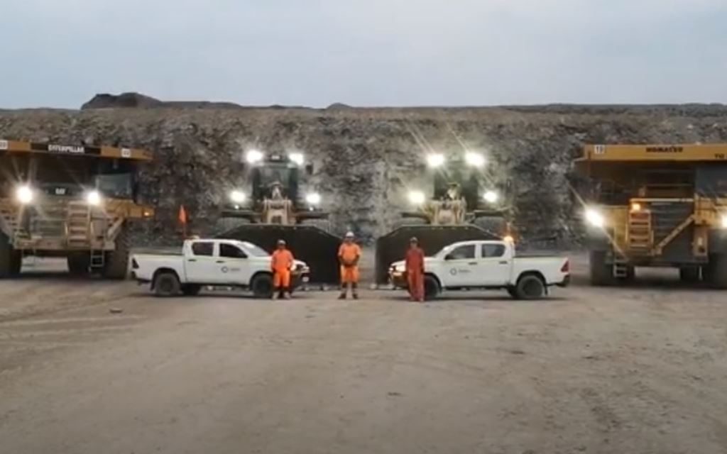Tunstead quarry shows support for key workers