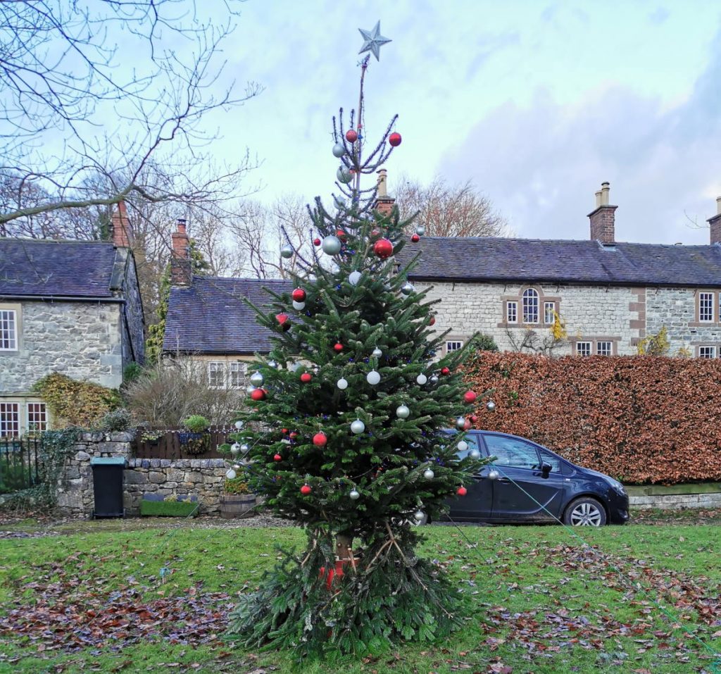Tarmac wish Parwich Village a ‘tree-mendous’ Christmas