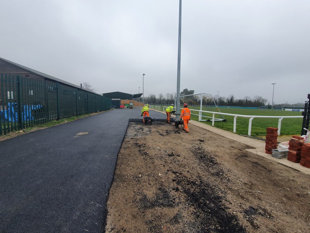 Gesture from Tarmac to budding Snodland footballers