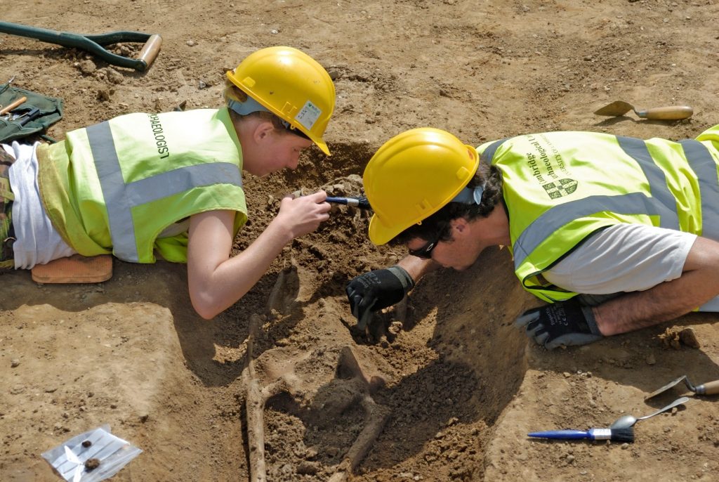 Roman burial site containing dark secrets unearthed at Cambridgeshire quarry