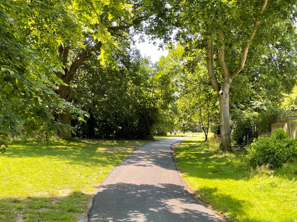New footpath for Hertfordshire Park after receiving funding from the Tarmac Landfill Communities Fund