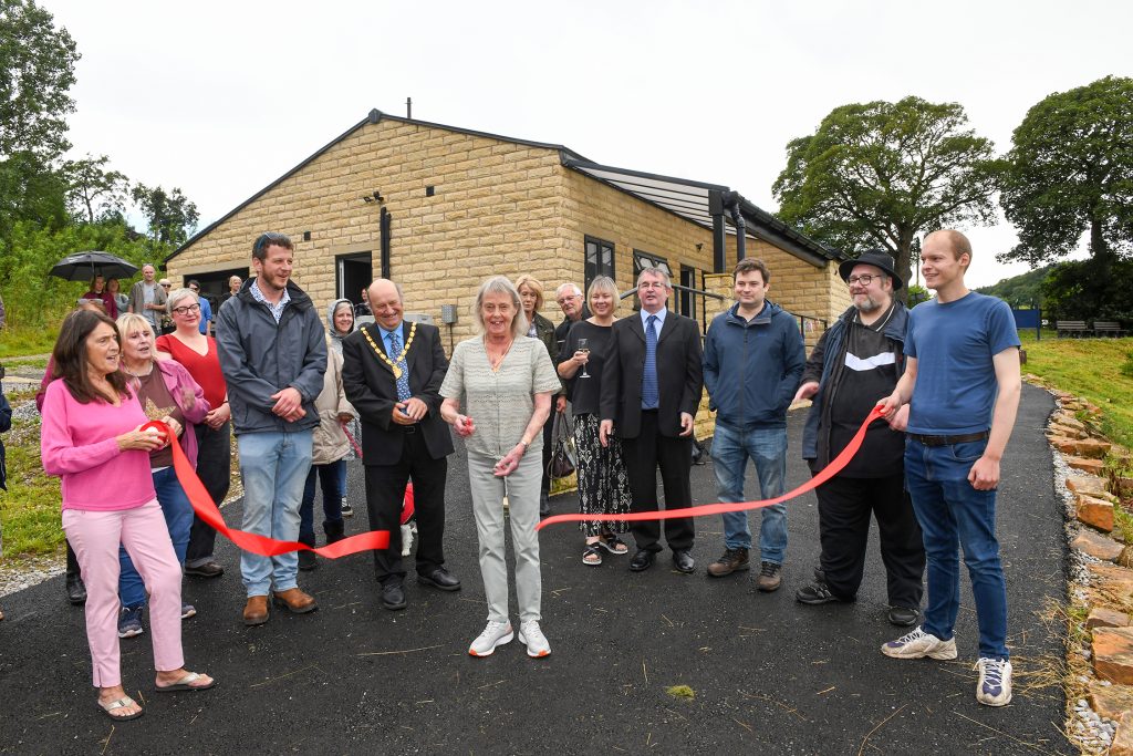 Villagers celebrate opening of new pavilion thanks to Tarmac Landfill Communities Fund grant