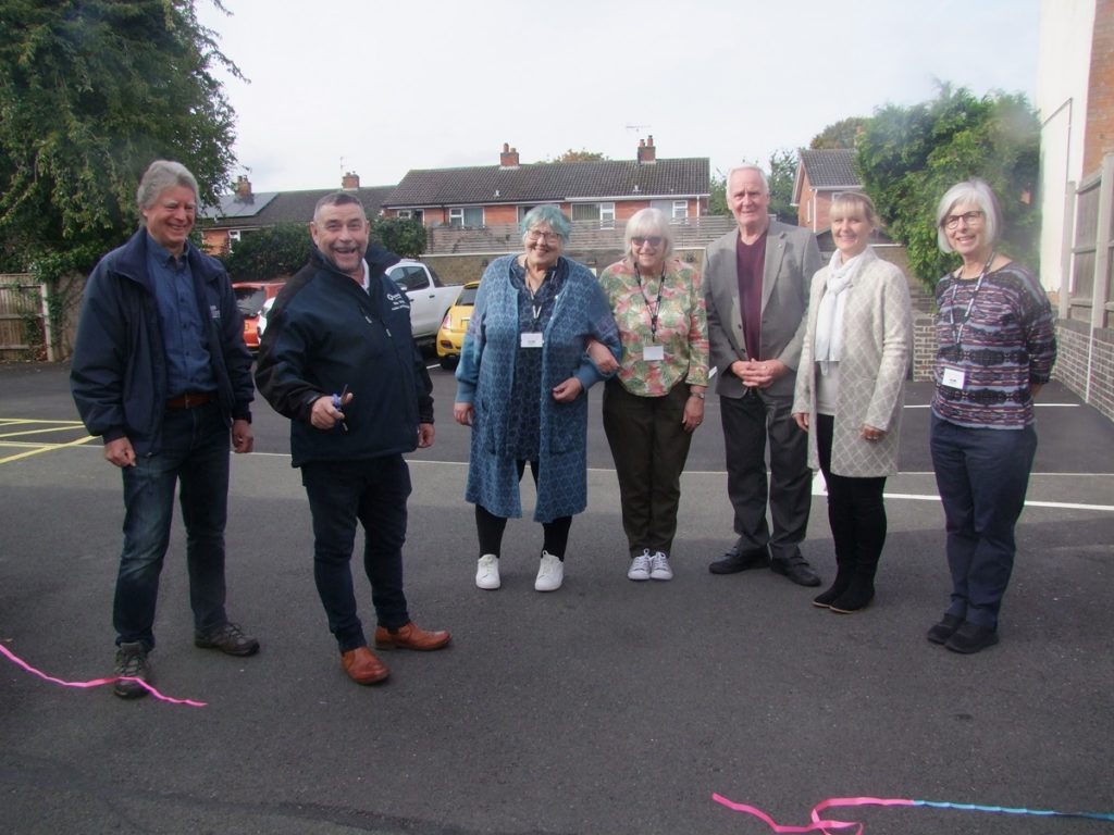 Tarmac donation supports new chapter for Barrow upon Soar library car park